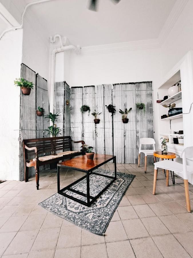 111 Hutton Lane Hostel George Town Eksteriør bilde